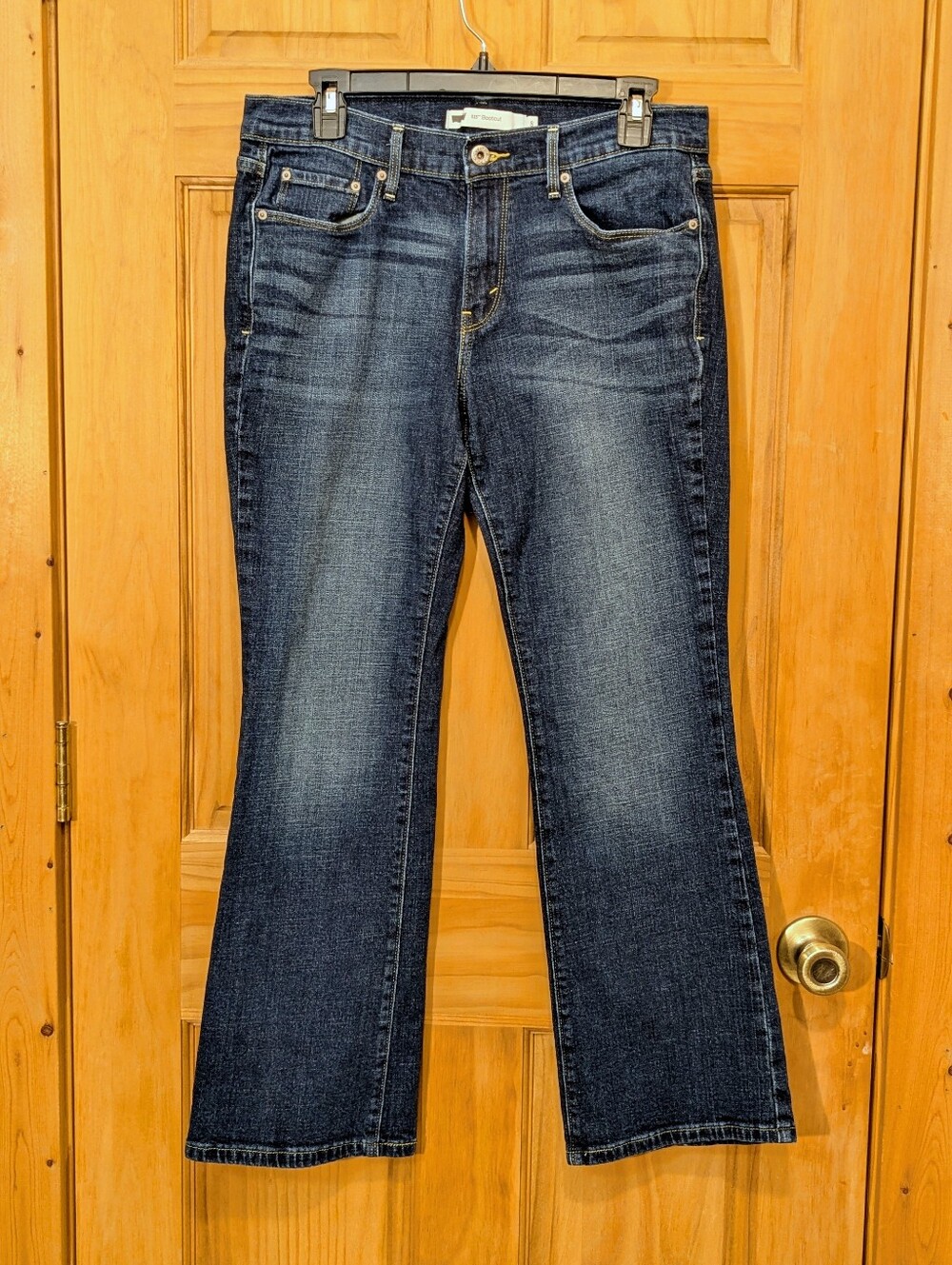 Levi’s 515 Bootcut Jeans Women 8 Blue Medium Wash Stretch Denim Classic Western